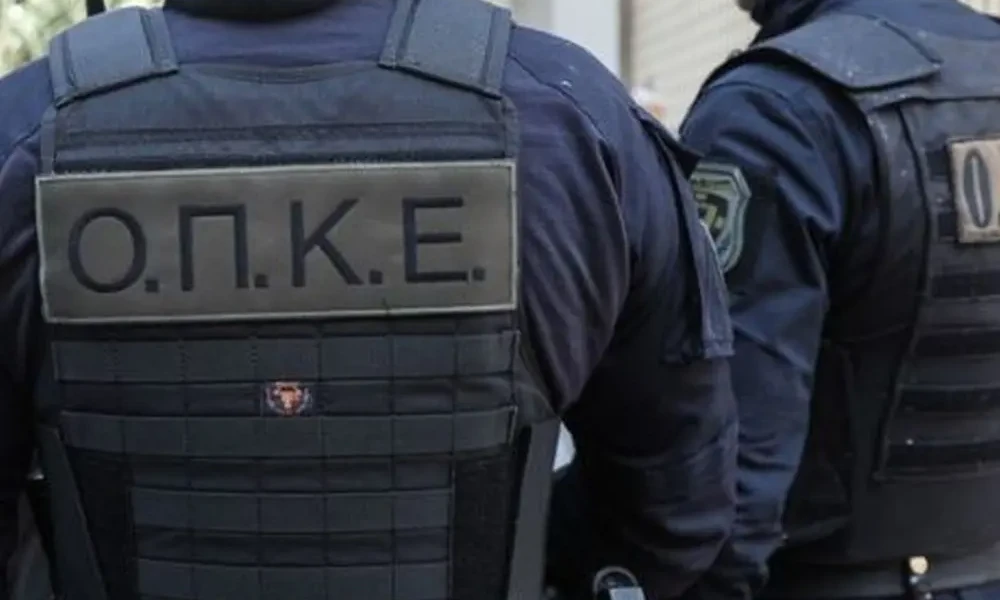Διαρρήκτης πιάστηκε «επ'αυτοφώρω» από την ΟΠΚΕ-Κρύφτηκε σε σπίτι για να αποφύγει τη σύλληψη